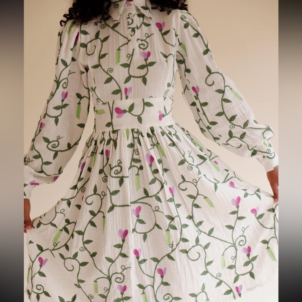 Samantha Pleet White Midi Dress with Green Vine and Pink Floral Embroidery
NWT